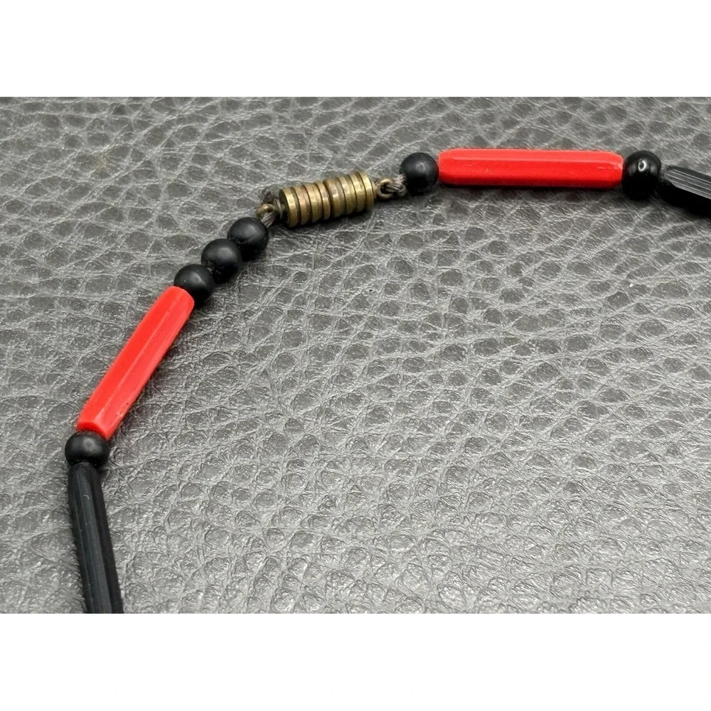 VINTAGE Venetian Red Black MURANO GLASS BEADS Art Deco Era Choker NECKLACE Boho
